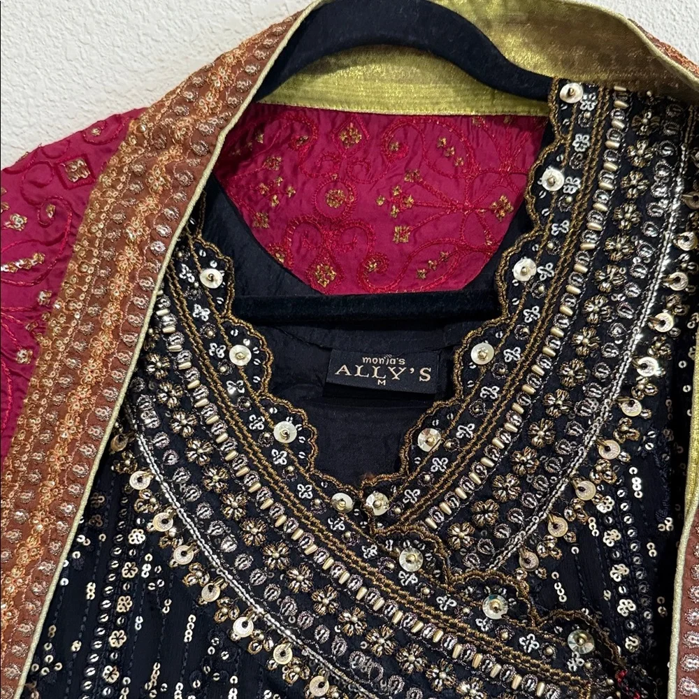 Three Piece Angrakha Style Long Pakistani Dress. New - Picture 8 of 12